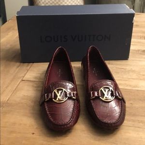 Louis Vuitton Bordeaux Dauphine Flat Loafer size 9
